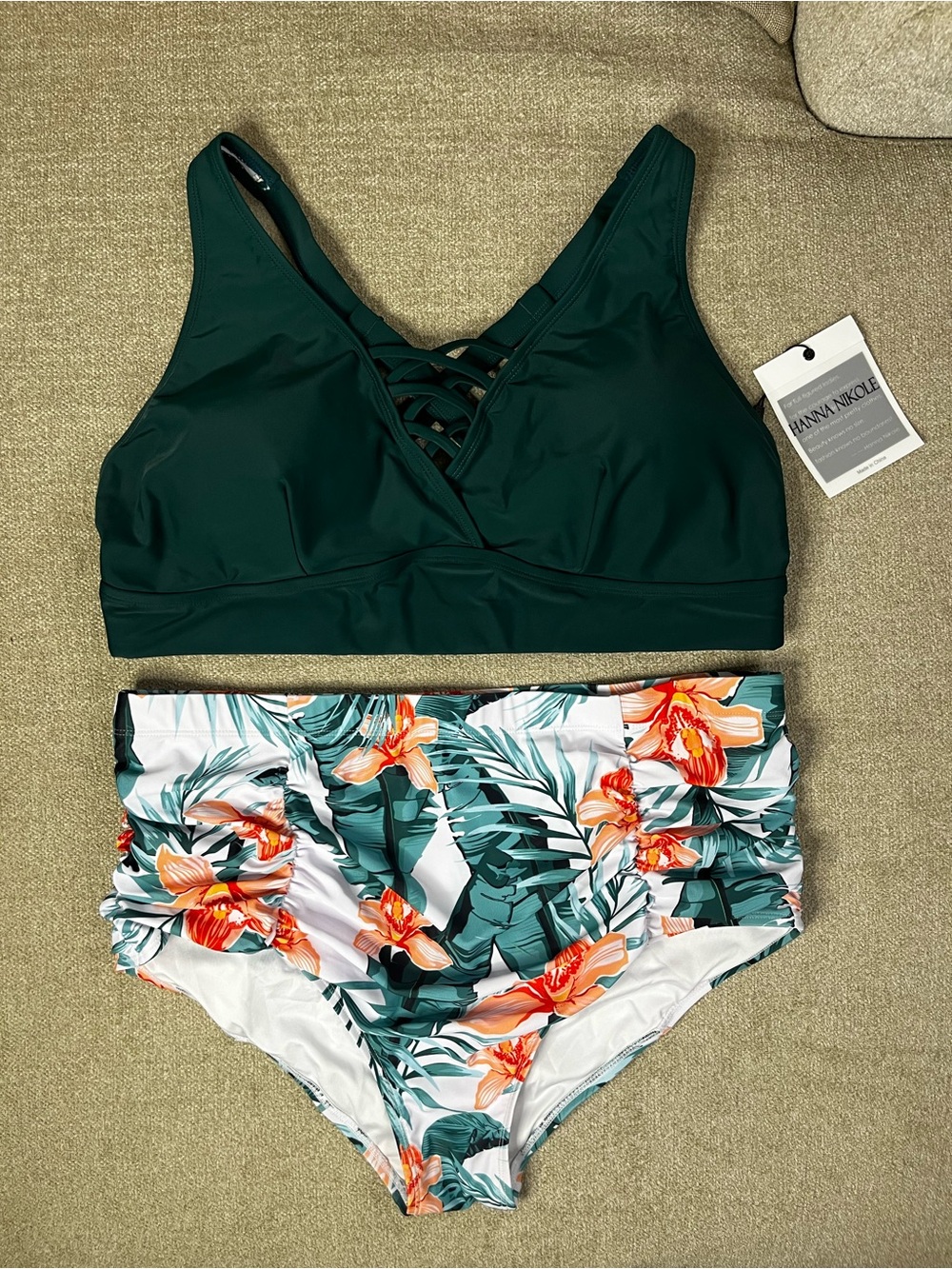 NWT 20W Hannah Nikole Forest Green Strappy Bikini Set Monstera Bottoms